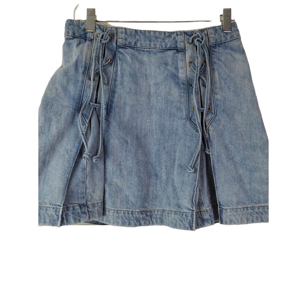 Free People Women's Size 8 Blue Denim Lace-Up Mini Skirt‎